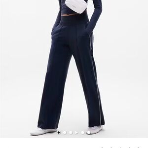 Athleta Venice High Rise Wide Leg Pant - S